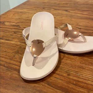 Vionic Women's Rose Gold Sandals